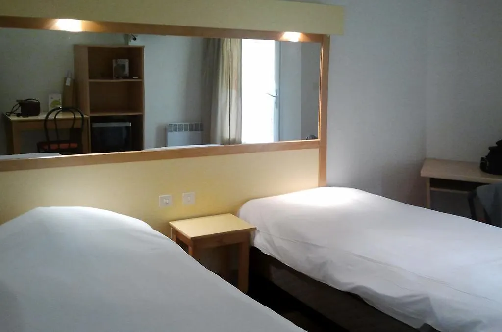 Hotel Vvf Aveyron Najac Ferienpark