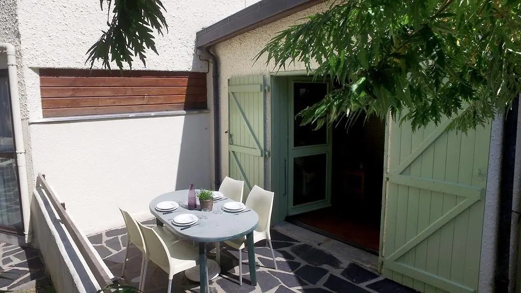 Ferienpark Hotel Vvf Aveyron Najac